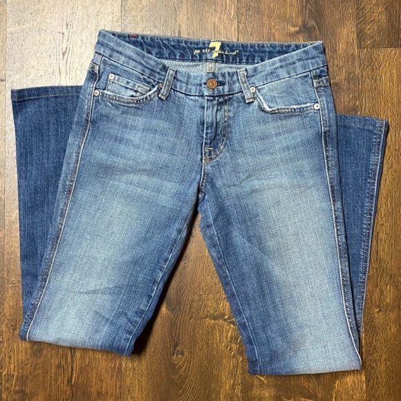 7 For All Mankind Flare Jeans with Rhinestone Back Pocket A Design - Picture 3 of 13